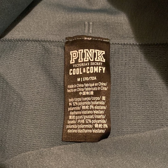 VICTORIA SECRET PINK workout leggings NWOT - Picture 2 of 3